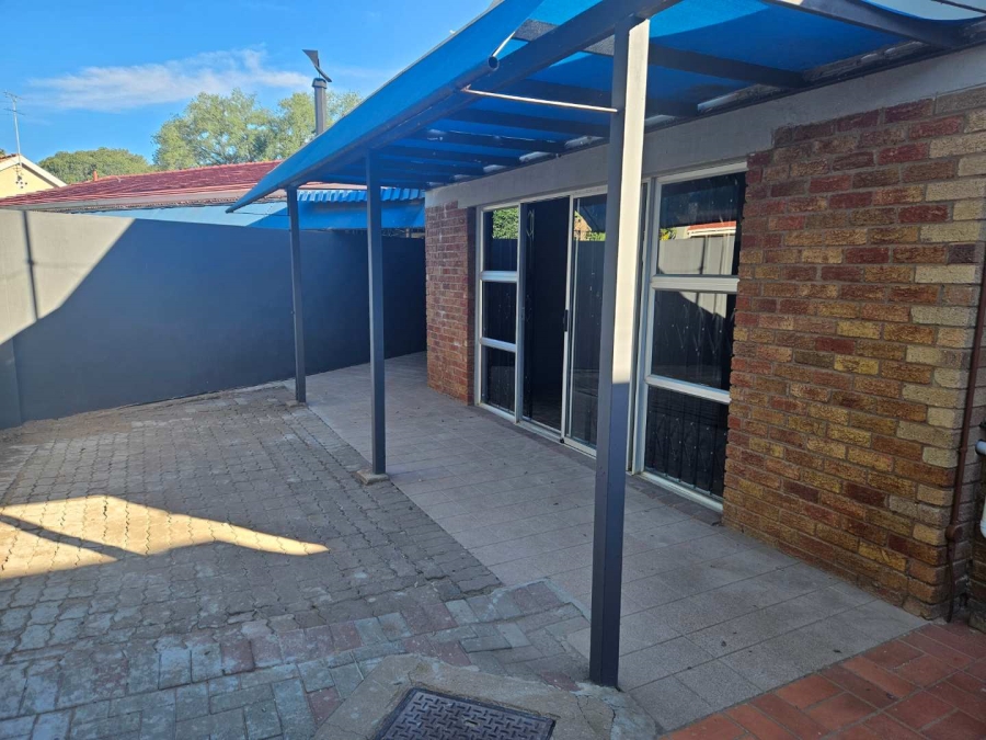 To Let 1 Bedroom Property for Rent in Monument Heights Northern Cape